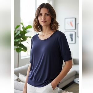Universal Standard Navy Scoop Neck Top - 3/4 Sleeve Minimalist Size Sm(14-16)